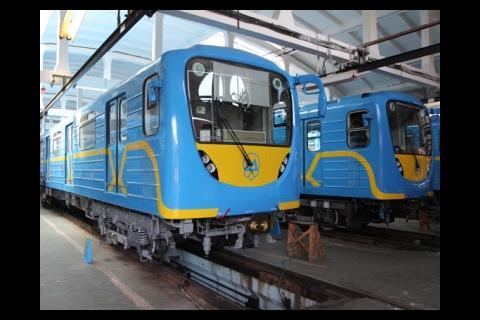 tn_ua-kyiv_metro_new_trains.jpg